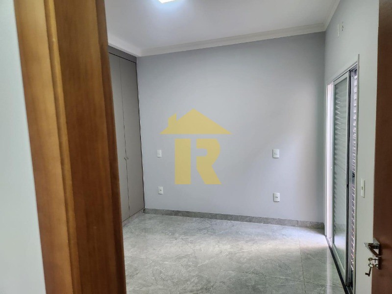 Casa de Condomínio com 3 quartos à venda, 205m² — foto 28 de 43