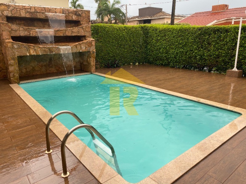 Casa de Condomínio com 3 quartos à venda, 245m² — foto 30 de 34