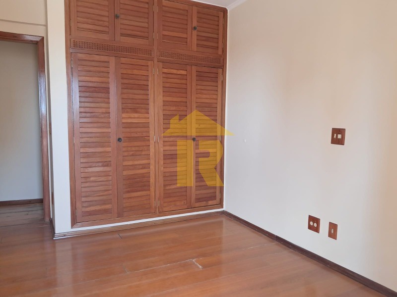 Apartamento com 3 quartos à venda, 137m² — foto 16 de 25