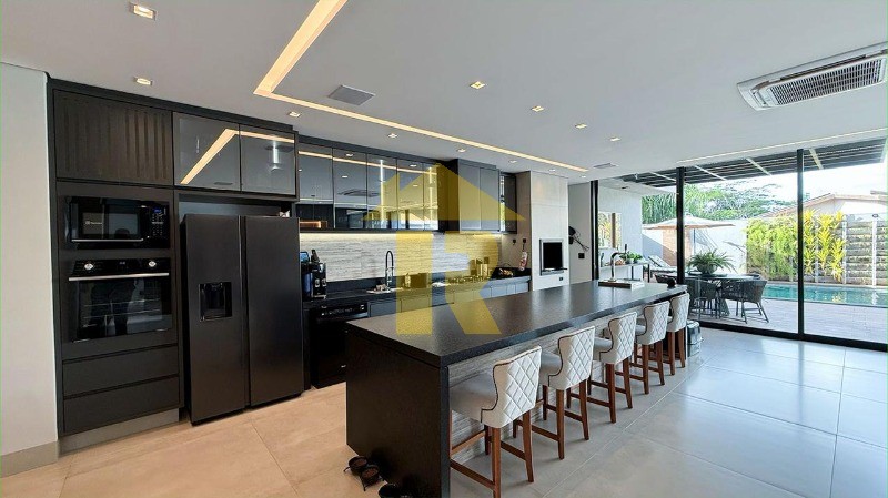 Casa de Condomínio com 4 quartos à venda, 350m² — foto 14 de 26
