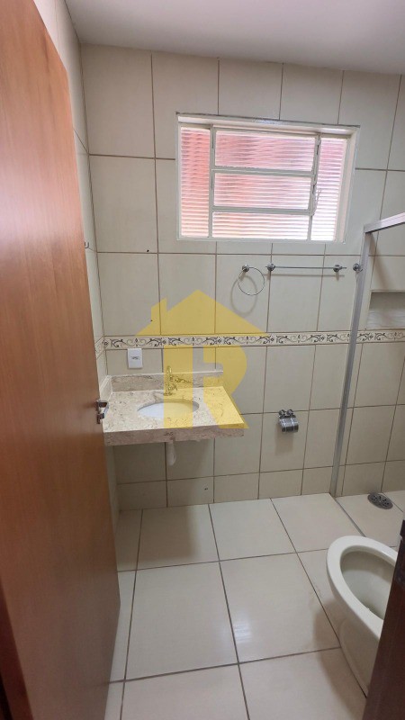 Casa com 3 quartos à venda, 141m² — foto 9 de 23