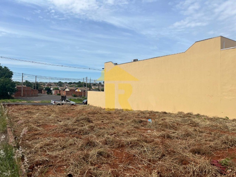 Terreno / Lote / Condomínio  à venda, 380m² — foto 7 de 11