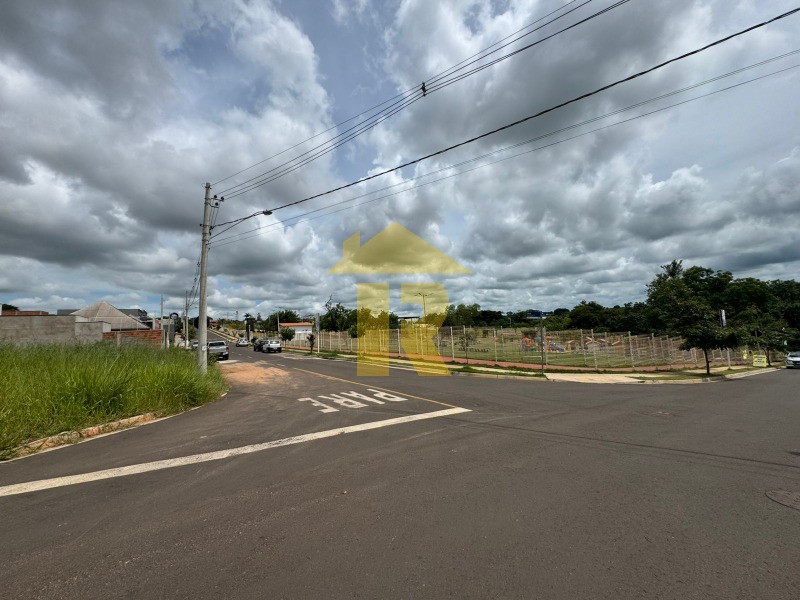 Terreno / Lote / Condomínio  à venda, 248m² — foto 5 de 12