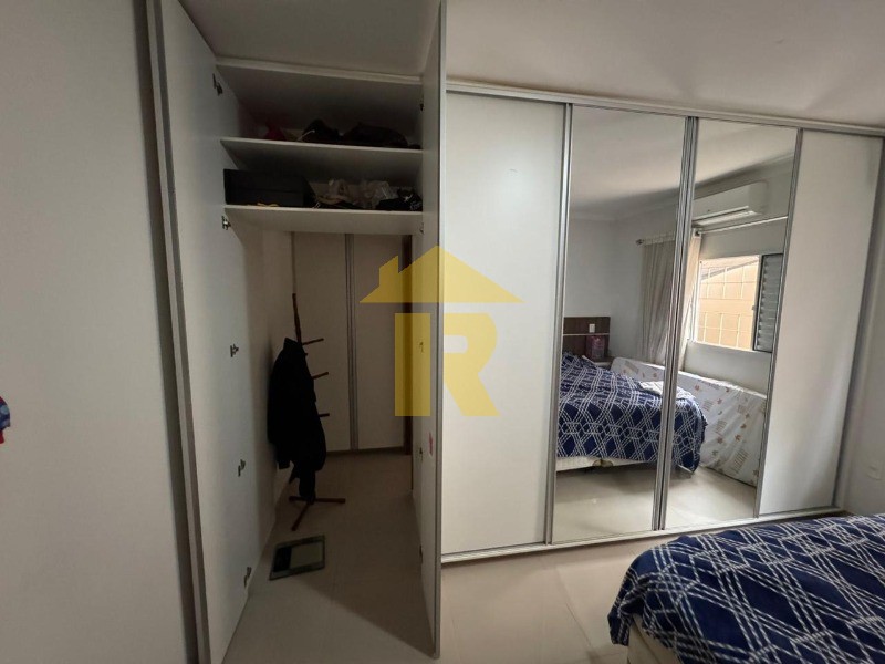 Casa com 3 quartos à venda, 280m² — foto 23 de 29