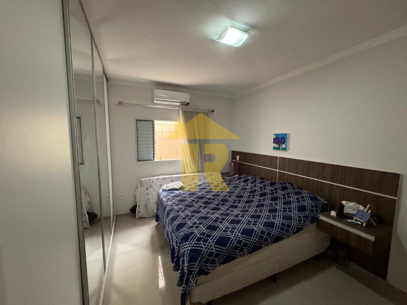Casa com 3 quartos à venda, 280m² — foto 24 de 29