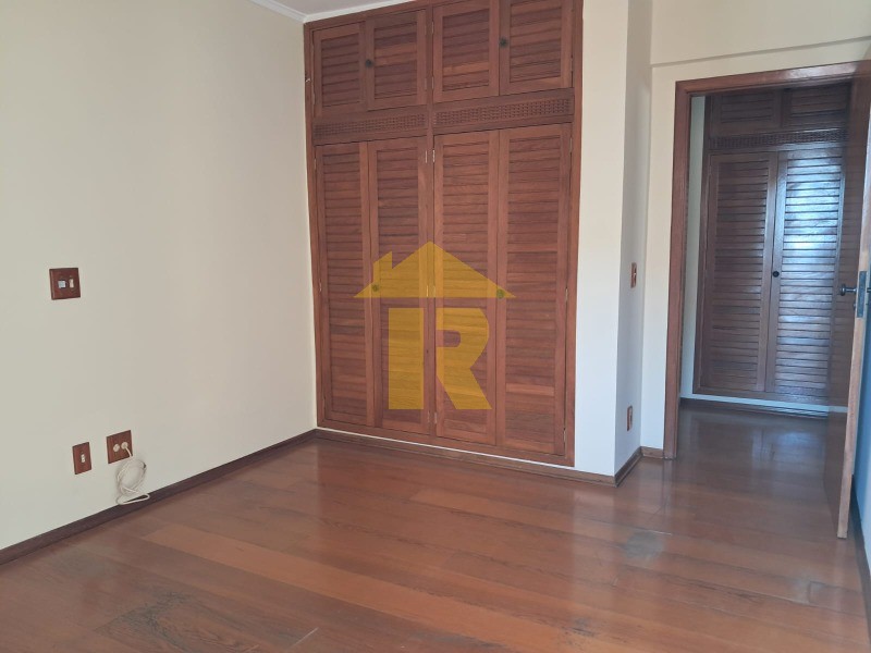 Apartamento com 3 quartos à venda, 137m² — foto 18 de 25