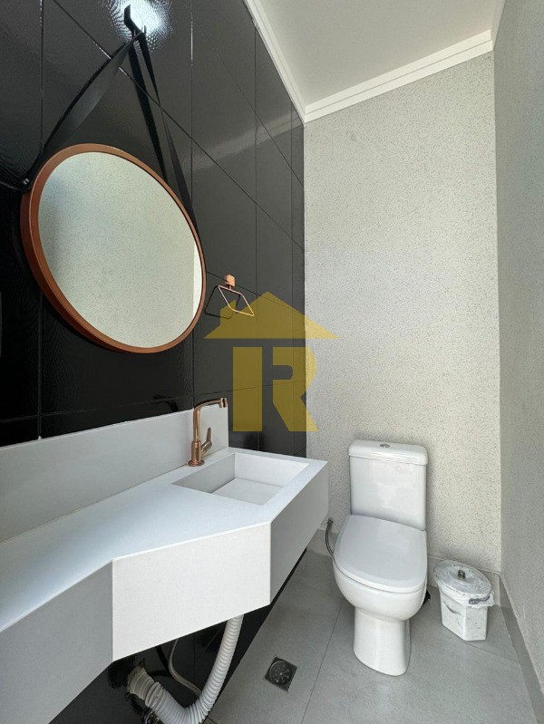 Casa com 3 quartos à venda, 180m² — foto 18 de 18