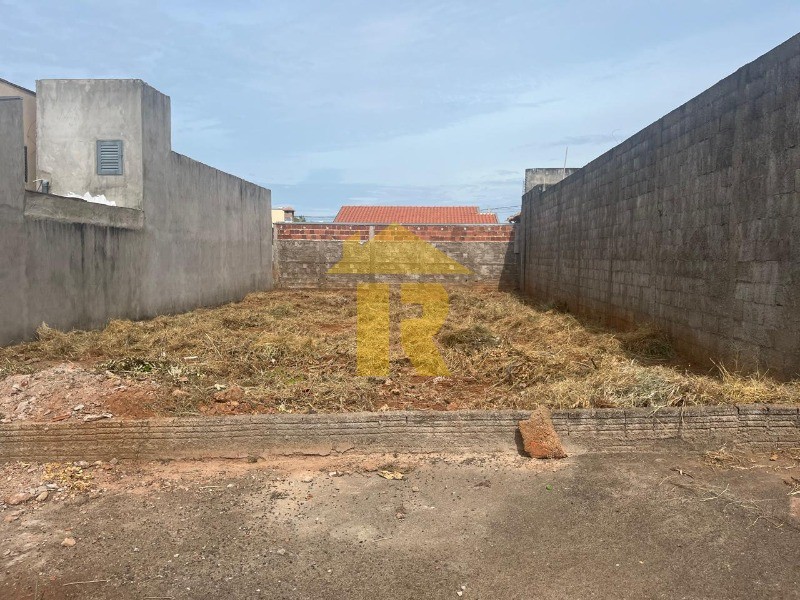 Terreno / Lote / Condomínio  à venda, 200m² — foto 7 de 8