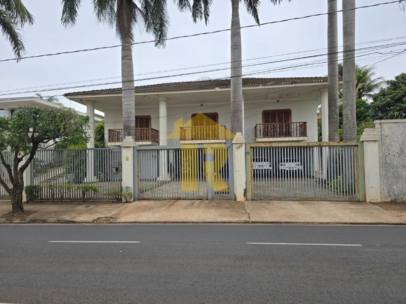Casa com 4 quartos à venda, 772m² — foto 1 de 38