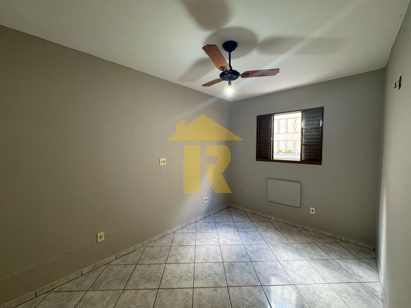Apartamento com 2 quartos à venda, 60m² — foto 13 de 14