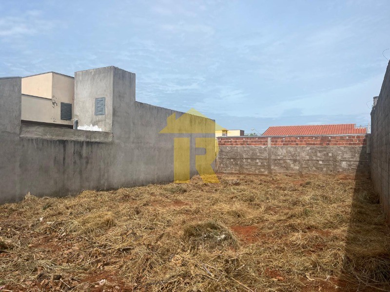 Terreno / Lote / Condomínio  à venda, 200m² — foto 4 de 8