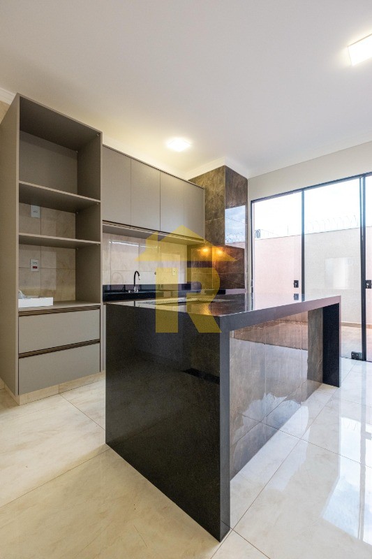 Casa com 3 quartos à venda, 120m² — foto 7 de 21