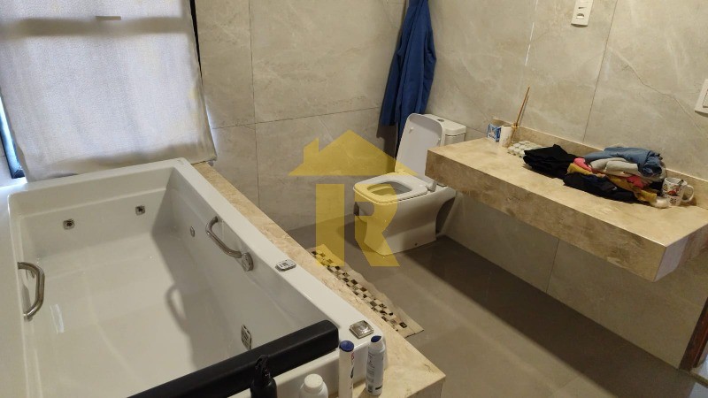 Casa de Condomínio com 2 quartos à venda, 220m² — foto 14 de 21