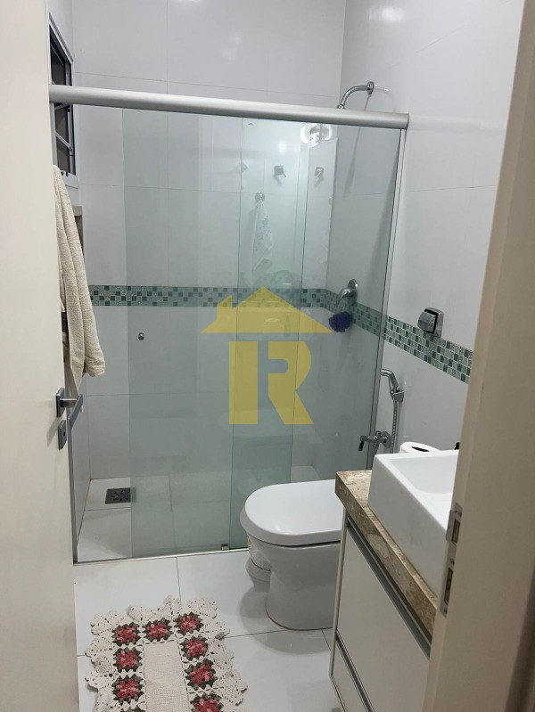 Casa de Condomínio com 3 quartos à venda, 202m² — foto 9 de 25