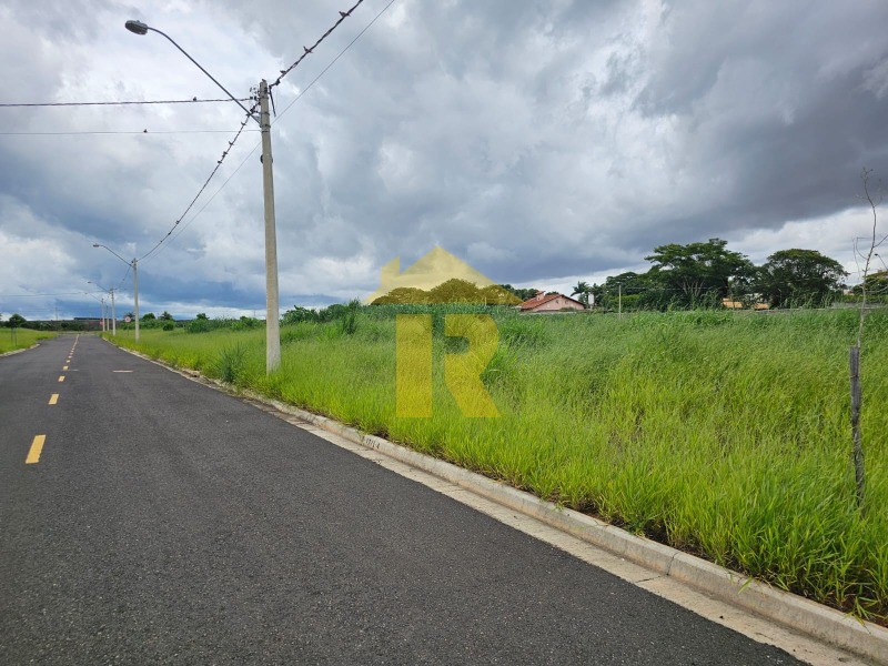Terreno / Lote / Condomínio  à venda, 405m² — foto 2 de 10