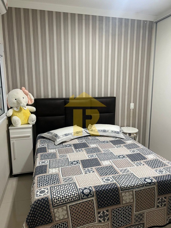 Casa de Condomínio com 3 quartos à venda, 202m² — foto 8 de 25