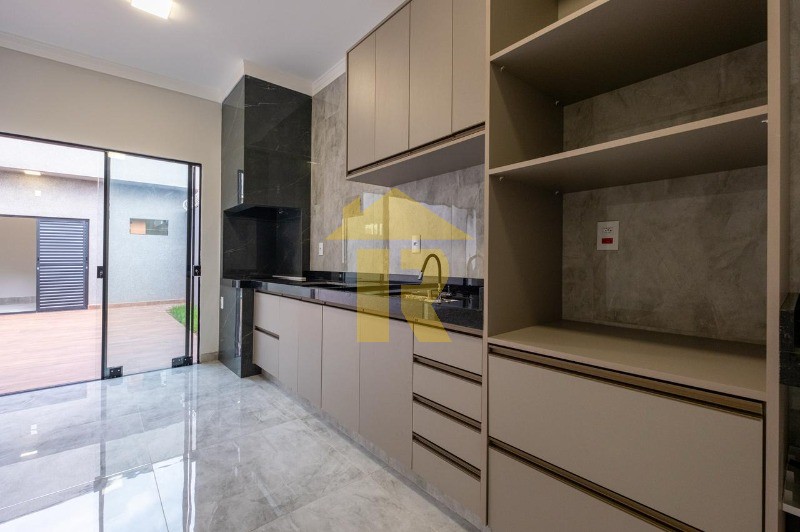 Casa com 3 quartos à venda, 120m² — foto 8 de 19