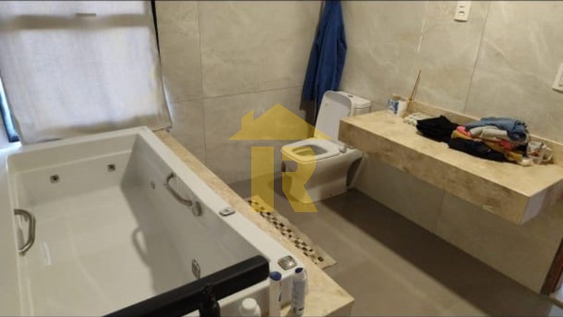 Casa de Condomínio com 2 quartos à venda, 220m² — foto 15 de 21