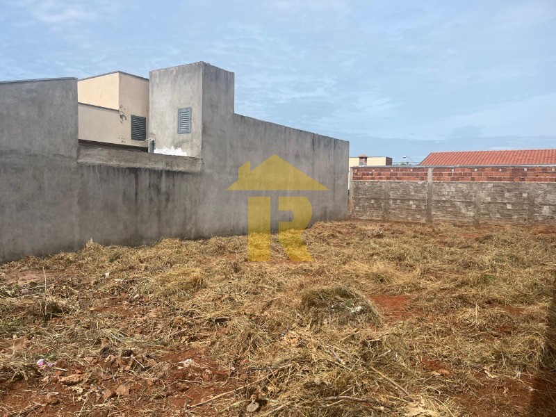 Terreno / Lote / Condomínio  à venda, 200m² — foto 2 de 8