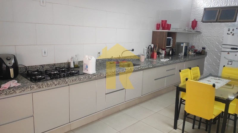 Casa com 3 quartos à venda, 120m² — foto 15 de 21