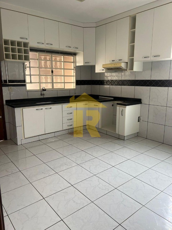 Casa com 3 quartos à venda, 135m² — foto 14 de 19
