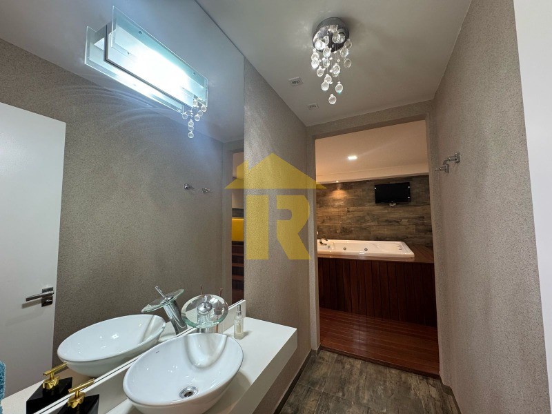 Casa com 3 quartos à venda, 312m² — foto 35 de 41