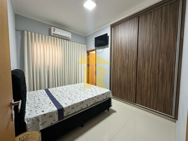 Casa de Condomínio com 3 quartos à venda, 220m² — foto 19 de 21