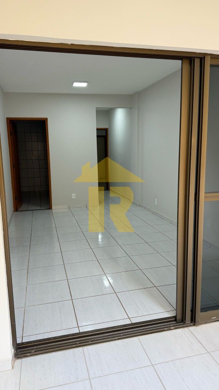 Apartamento com 3 quartos à venda, 112m² — foto 3 de 17