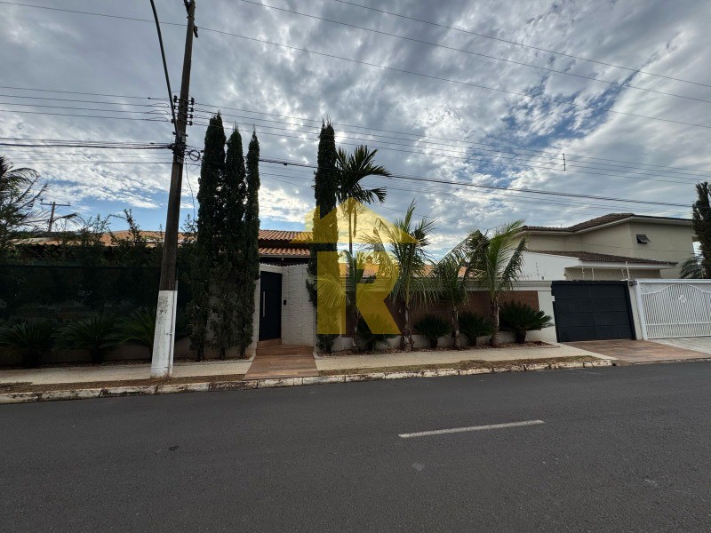 Casa com 3 quartos à venda, 312m² — foto 5 de 41