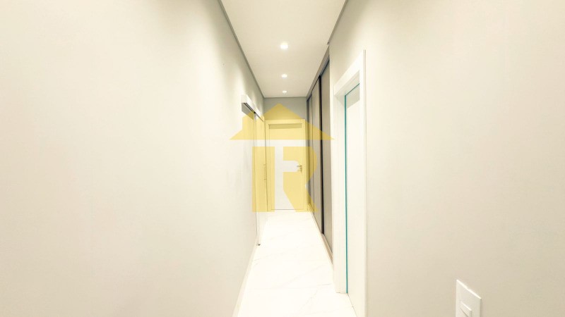 Casa de Condomínio com 3 quartos à venda, 220m² — foto 7 de 21
