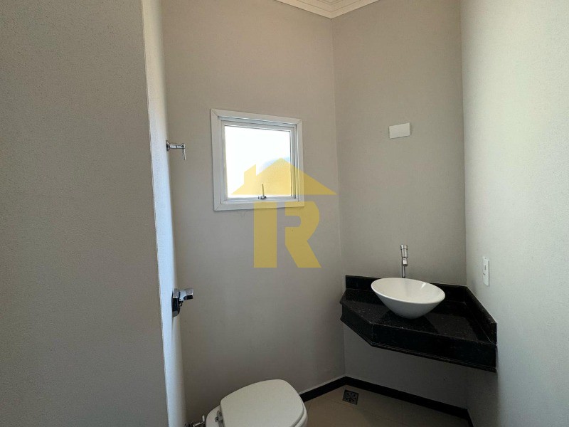 Casa de Condomínio com 3 quartos à venda, 220m² — foto 9 de 28