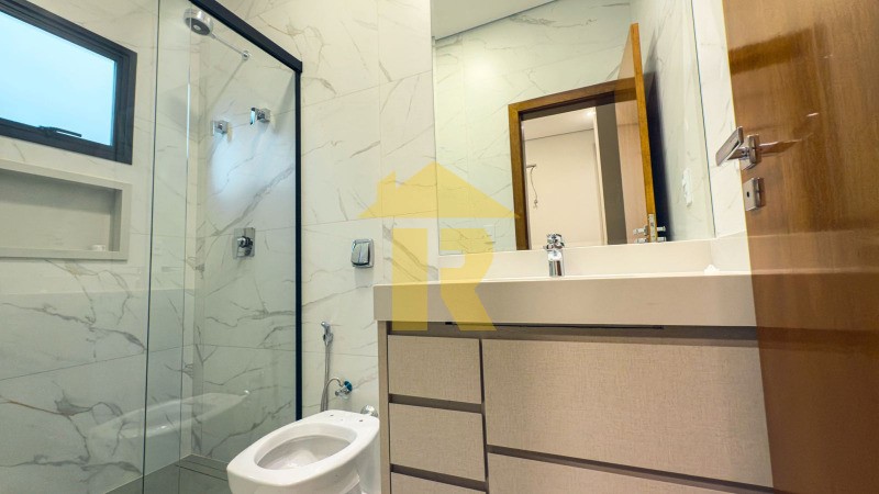 Casa de Condomínio com 3 quartos à venda, 215m² — foto 16 de 23