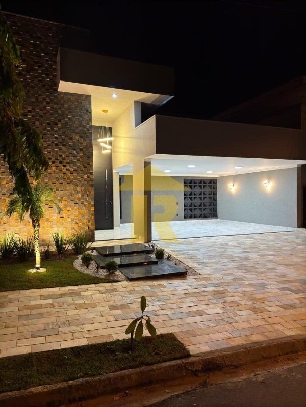 Casa de Condomínio com 3 quartos à venda, 193m² — foto 3 de 30