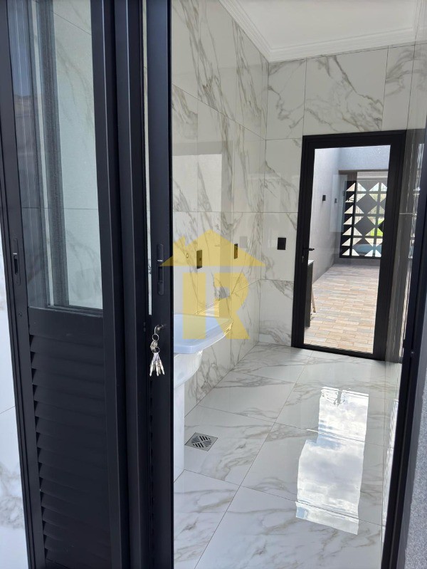 Casa de Condomínio com 3 quartos à venda, 193m² — foto 16 de 30