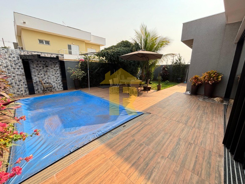 Casa de Condomínio com 3 quartos à venda, 250m² — foto 9 de 15