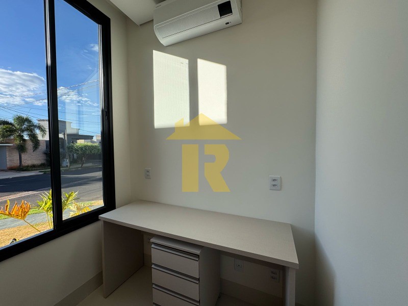Casa de Condomínio com 3 quartos à venda, 180m² — foto 4 de 27