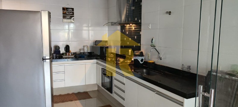 Casa com 3 quartos à venda, 130m² — foto 13 de 30
