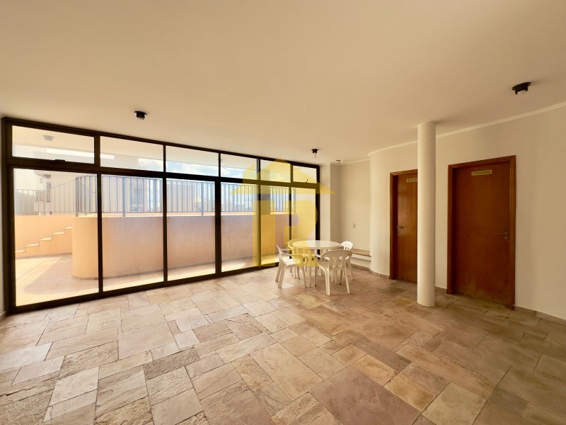 Apartamento com 3 quartos à venda, 130m² — foto 22 de 28