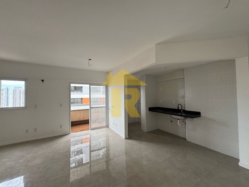 Apartamento com 1 quarto à venda, 50m² — foto 2 de 13