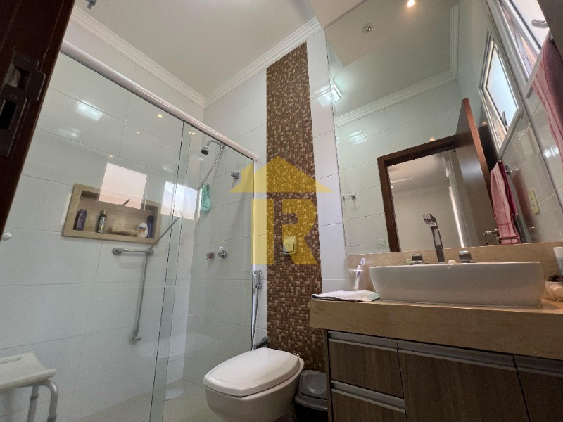 Casa de Condomínio com 3 quartos à venda e aluguel, 220m² — foto 23 de 34