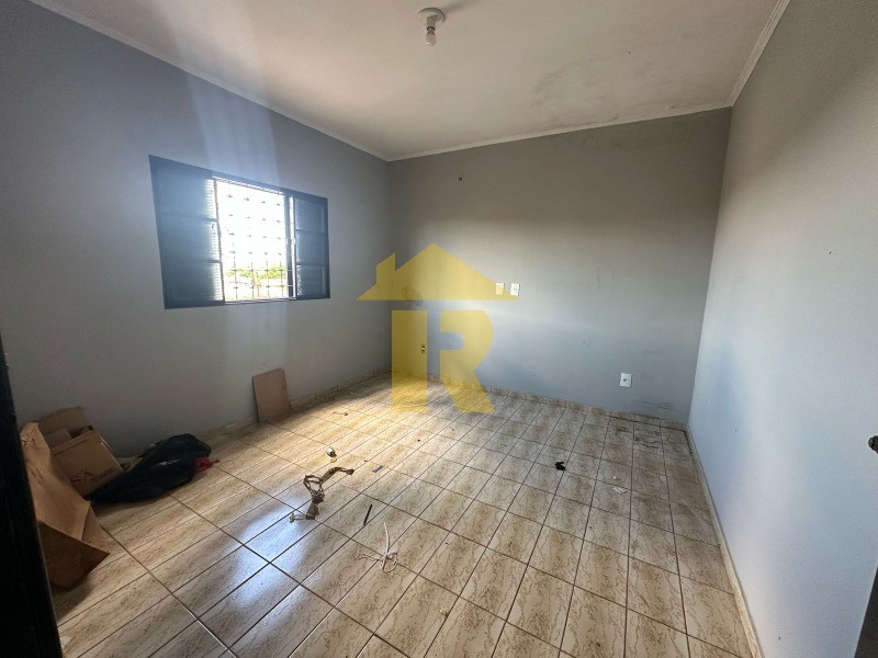 Loja / Salão / Ponto Comercial  à venda, 250m² — foto 5 de 14