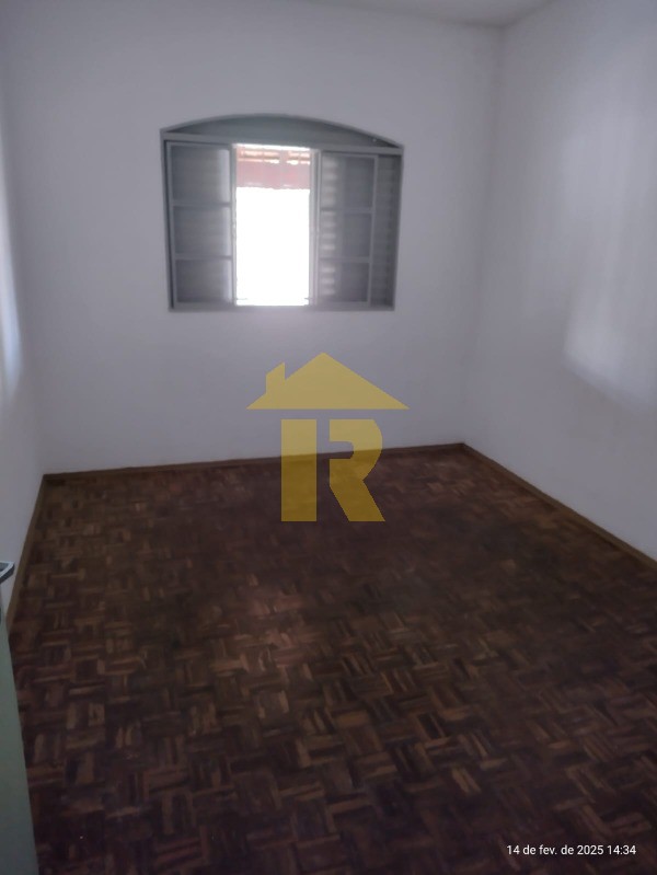 Casa com 4 quartos à venda, 198m² — foto 8 de 18