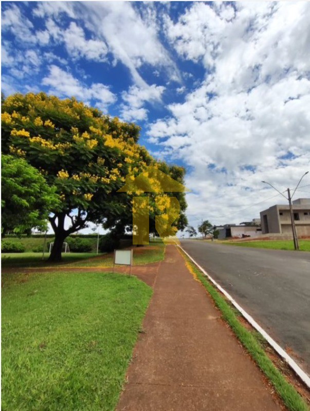 Terreno / Lote / Condomínio  à venda, 850m² — foto 11 de 27