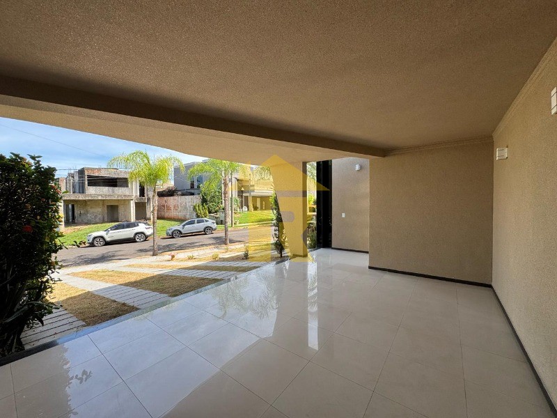 Casa de Condomínio com 3 quartos à venda, 220m² — foto 5 de 28