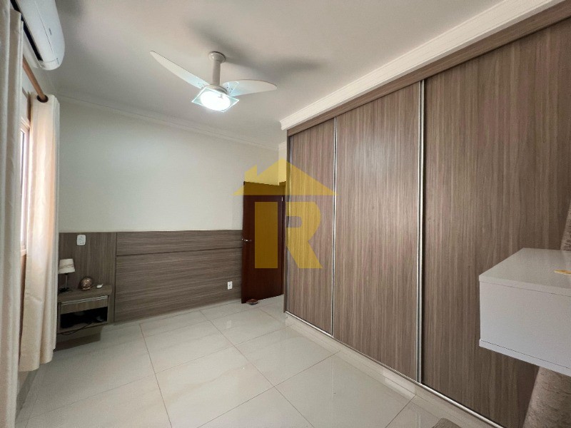 Casa de Condomínio com 3 quartos à venda e aluguel, 220m² — foto 25 de 34
