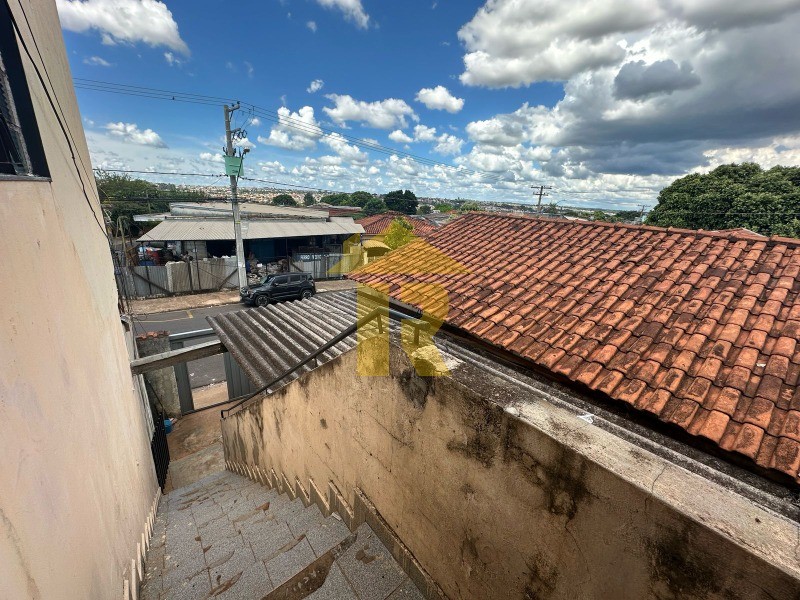 Loja / Salão / Ponto Comercial  à venda, 250m² — foto 11 de 14