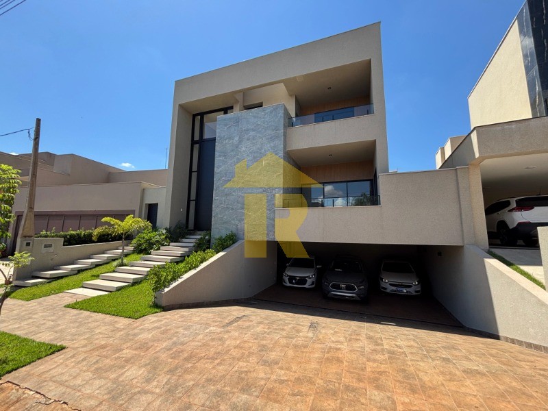 Casa de Condomínio com 3 quartos à venda, 460m² — foto 3 de 41