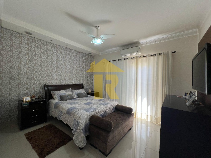 Casa de Condomínio com 3 quartos à venda e aluguel, 220m² — foto 26 de 34