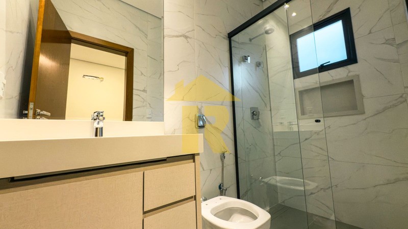 Casa de Condomínio com 3 quartos à venda, 215m² — foto 18 de 23