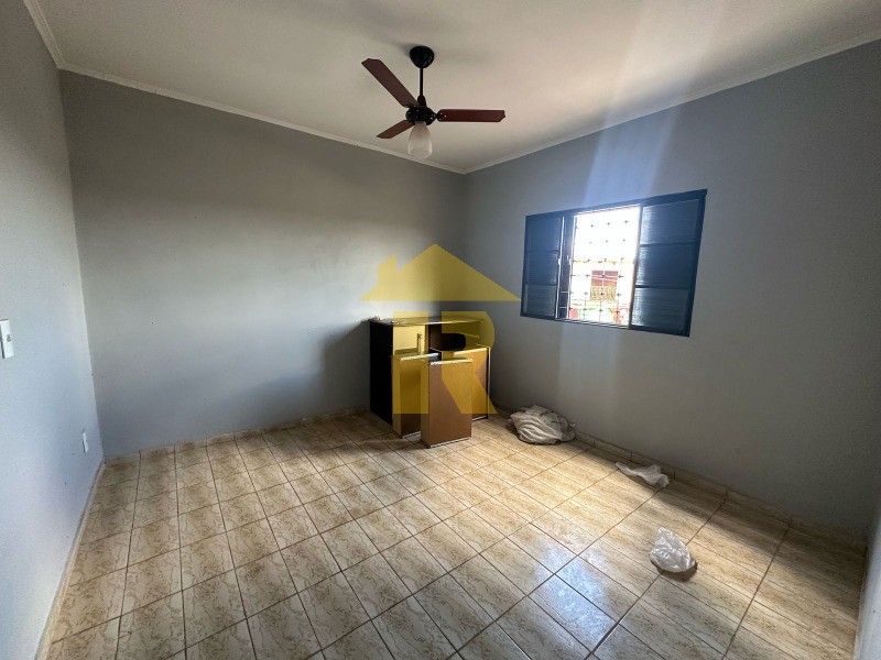 Loja / Salão / Ponto Comercial  à venda, 250m² — foto 7 de 14